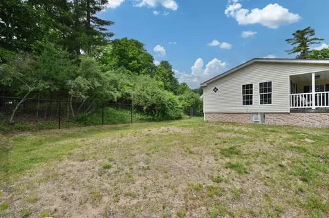 124 Chester Road Raymond NH 03077