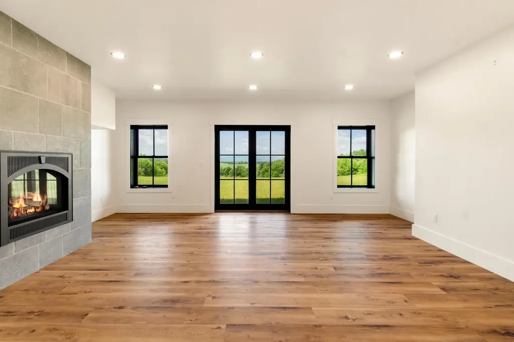 225 Viscido Drive Ferrisburgh VT 05456