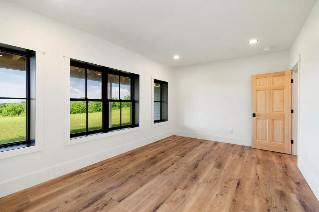 225 Viscido Drive Ferrisburgh VT 05456