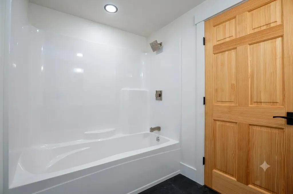 225 Viscido Drive Ferrisburgh VT 05456