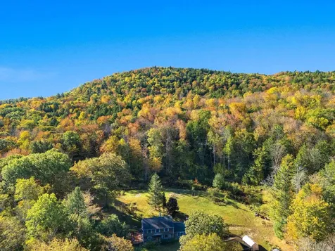 3524 Deer Park Road Halifax VT 05358