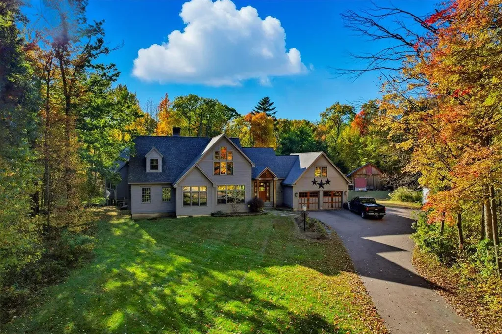 214 Kylies Way Colchester VT 05446