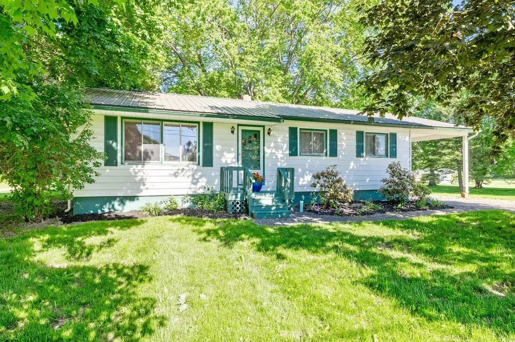 270 Winters Lane Alburgh VT 05440