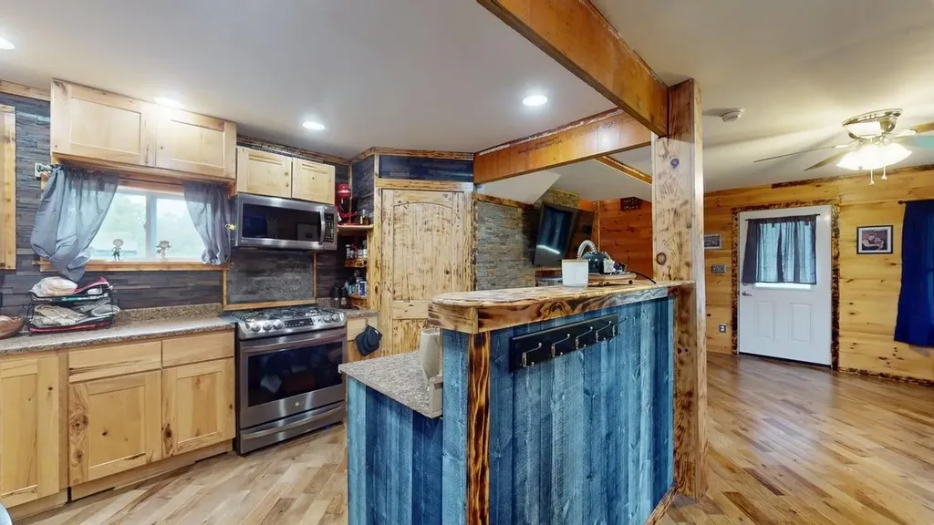 5961 Spear Street Shelburne VT 05482