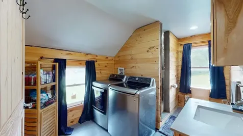 5961 Spear Street Shelburne VT 05482