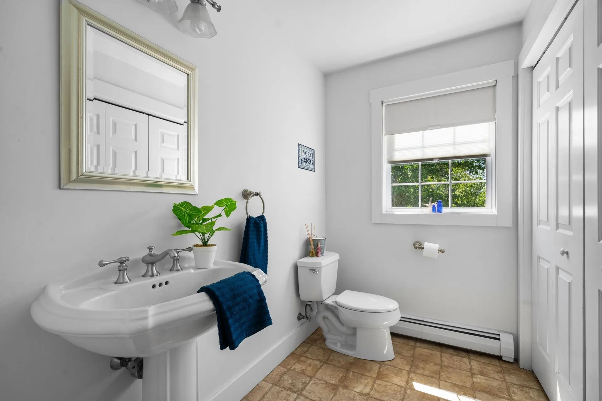 71 Oak Hill Road Northfield NH 03276
