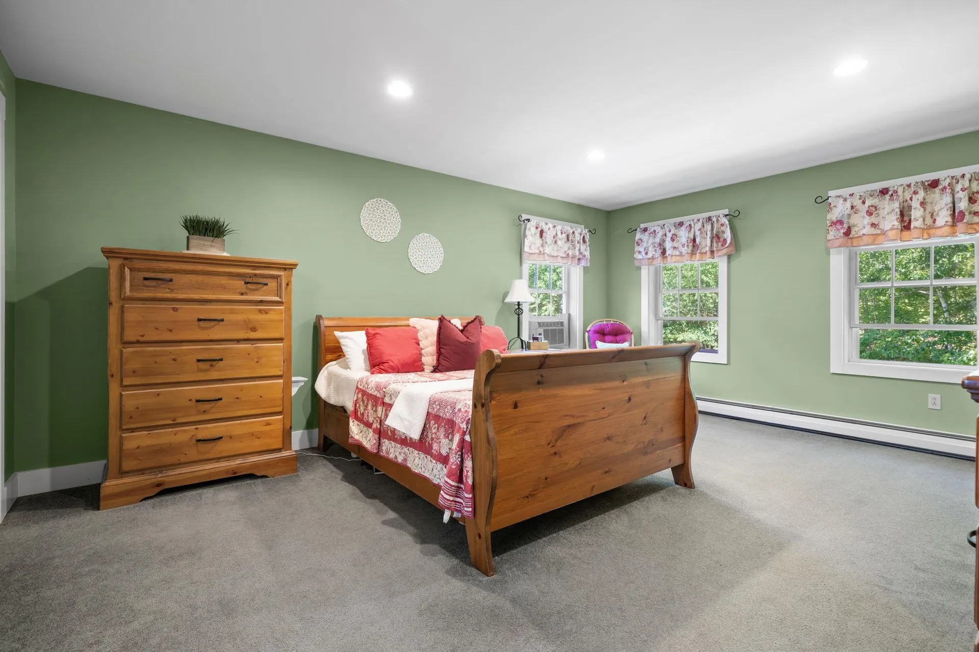 71 Oak Hill Road Northfield NH 03276