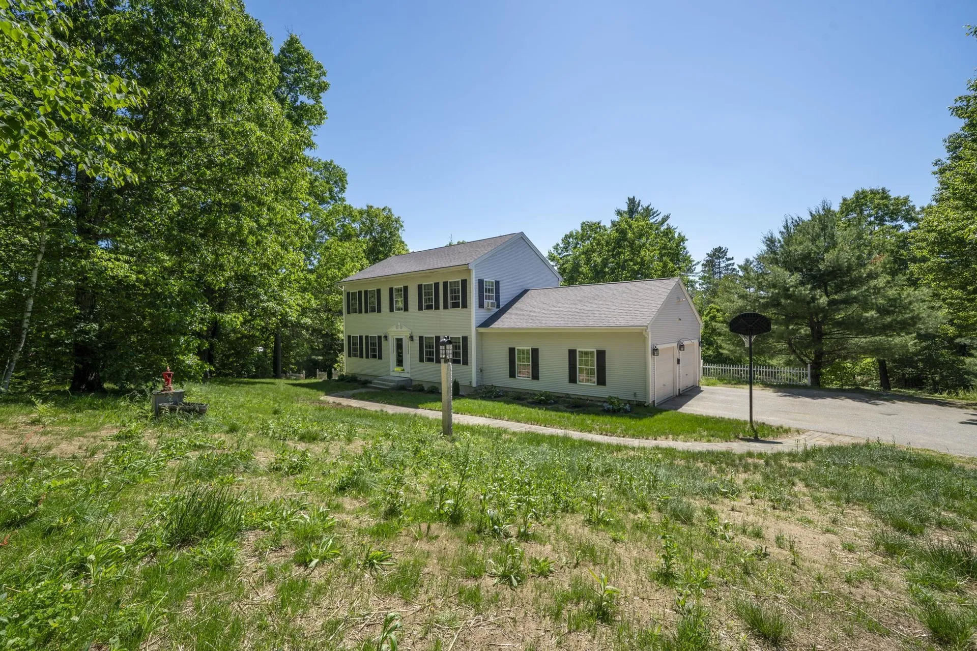 71 Oak Hill Road Northfield NH 03276