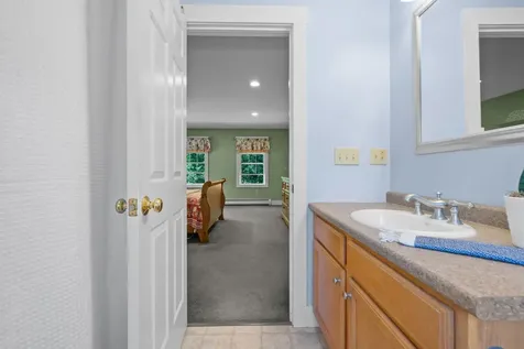 71 Oak Hill Road Northfield NH 03276