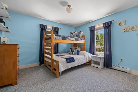71 Oak Hill Road Northfield NH 03276