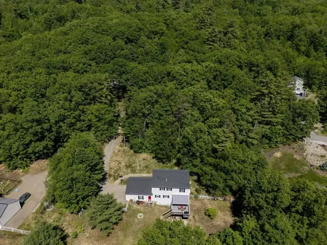 71 Oak Hill Road Northfield NH 03276