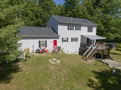 71 Oak Hill Road Northfield NH 03276