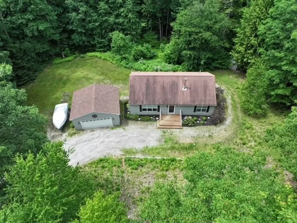 95 Hundred Acre Wood Road Bristol NH 03222