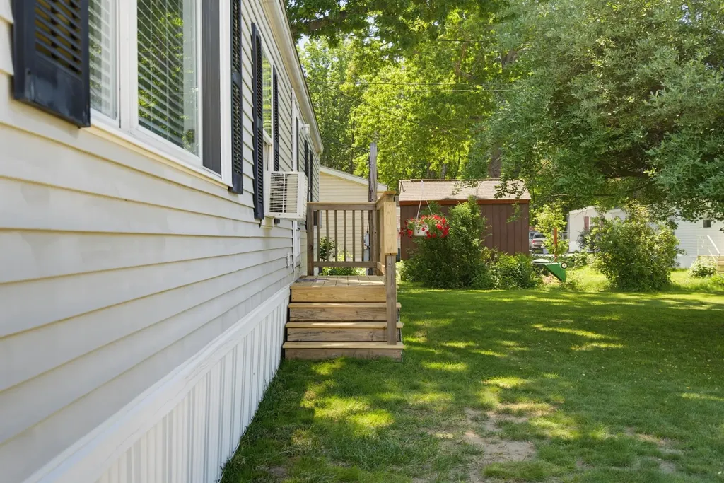 44 Hazel Drive Concord NH 03301