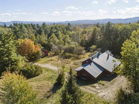 91 Venheim Road Lunenburg VT 05906