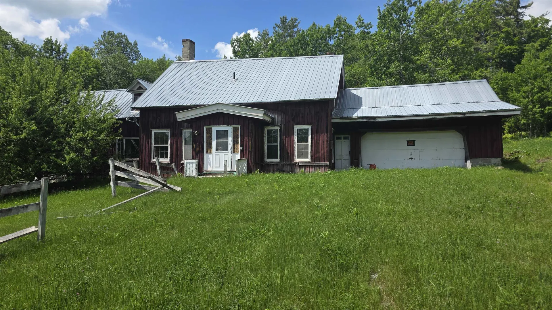 91 Venheim Road Lunenburg VT 05906