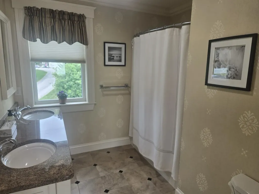 35 North Shore Road Derry NH 03038