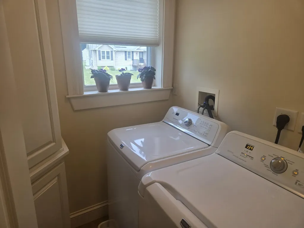 35 North Shore Road Derry NH 03038