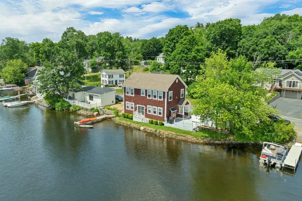 35 North Shore Road Derry NH 03038