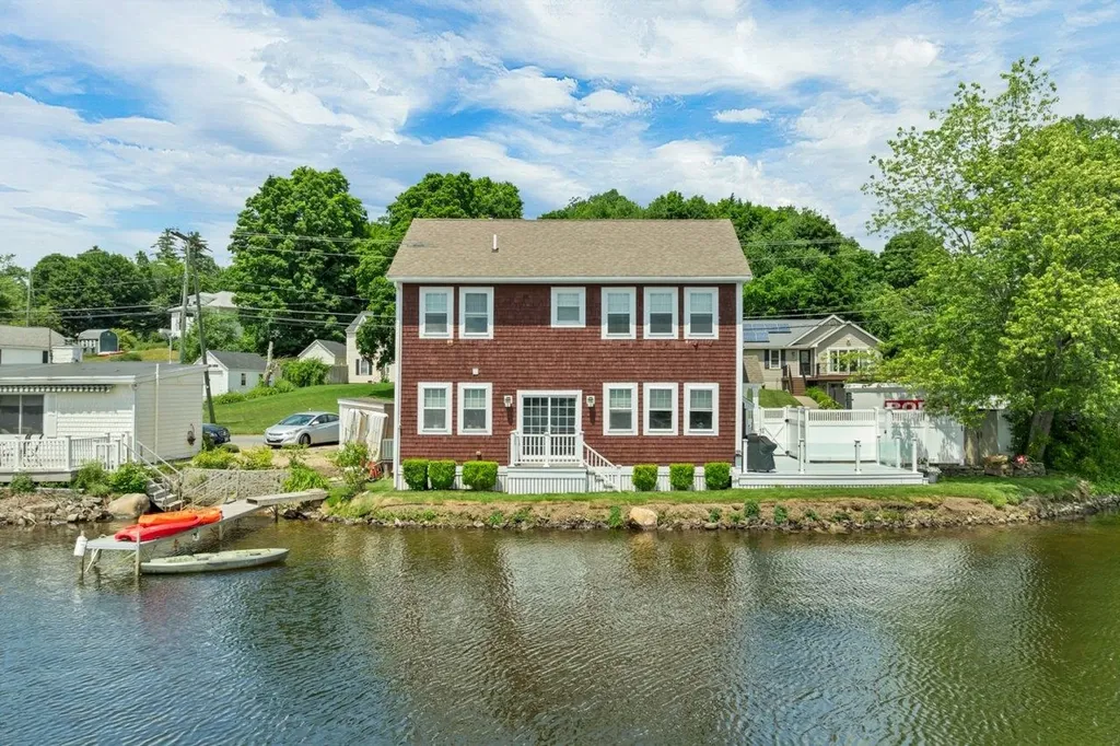 35 North Shore Road Derry NH 03038