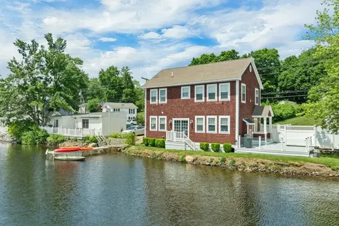 35 North Shore Road Derry NH 03038