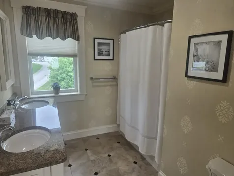 35 North Shore Road Derry NH 03038