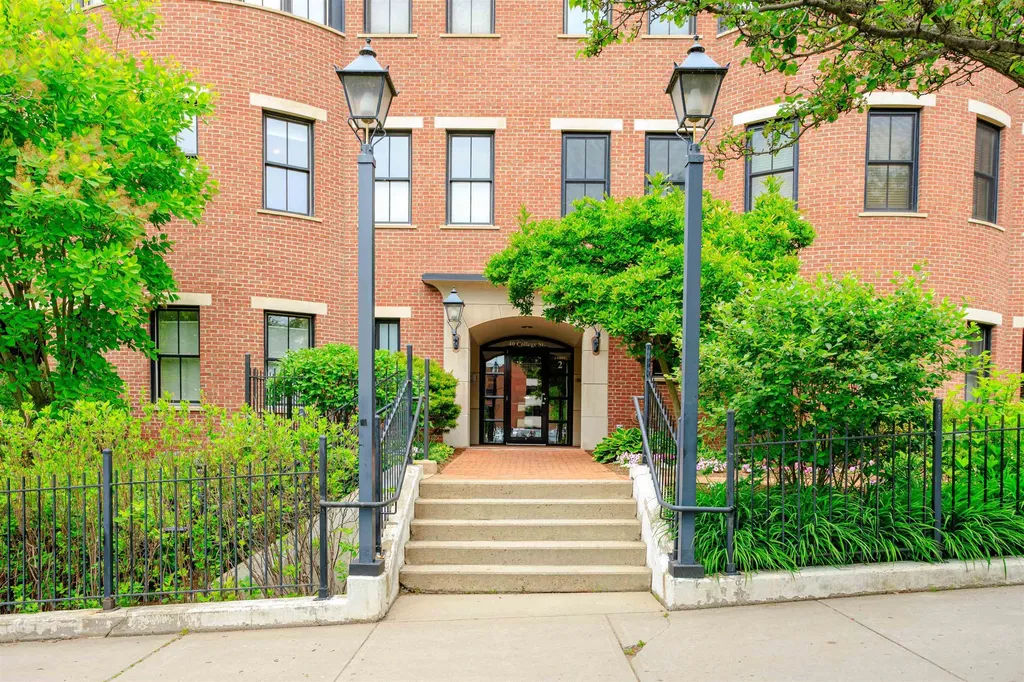 40 College Street Burlington VT 05401
