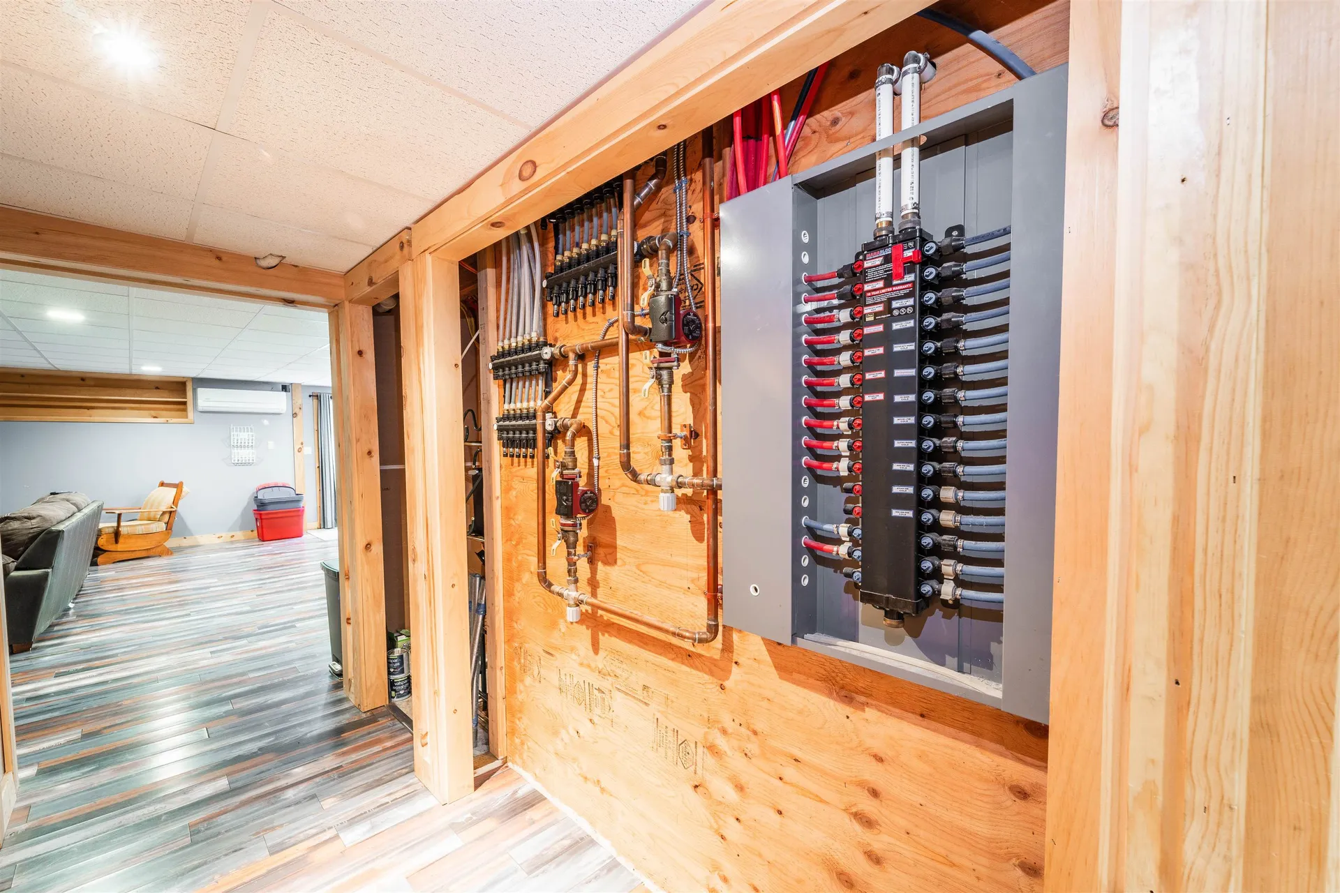 6 Phoenix Drive Kingston NH 03848