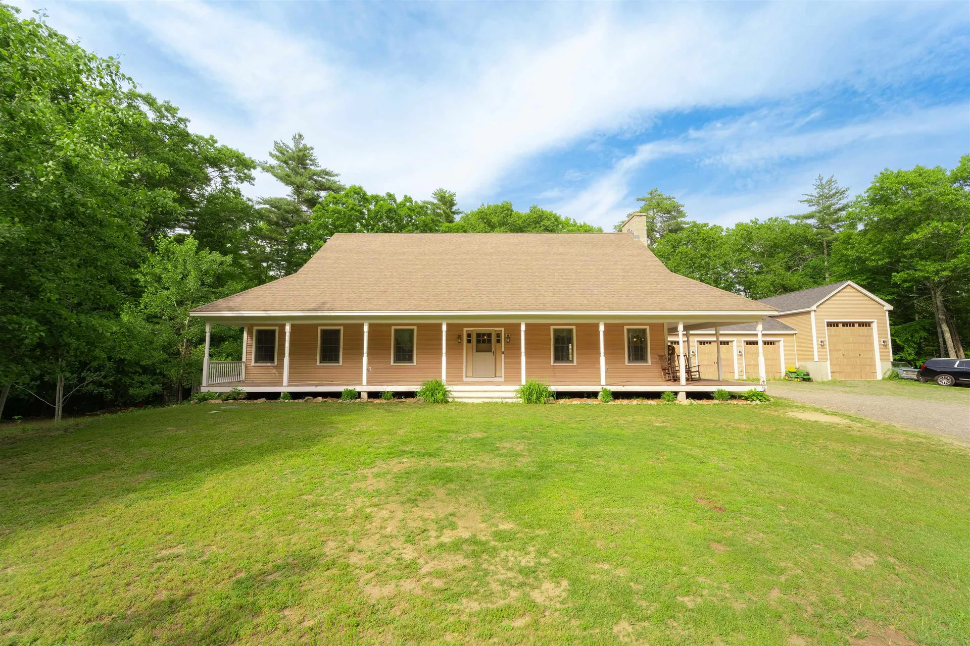 6 Phoenix Drive Kingston NH 03848