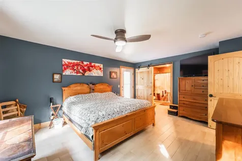 6 Phoenix Drive Kingston NH 03848