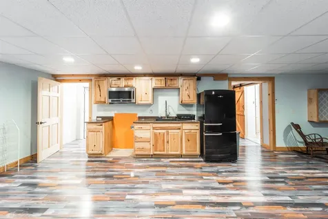 6 Phoenix Drive Kingston NH 03848