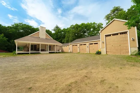 6 Phoenix Drive Kingston NH 03848