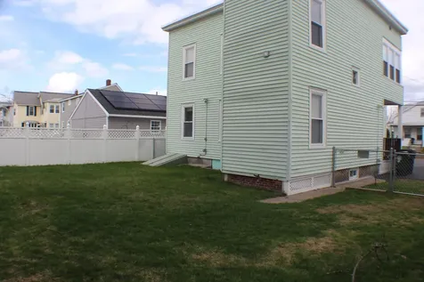 33 Kearsarge Street Manchester NH 03102