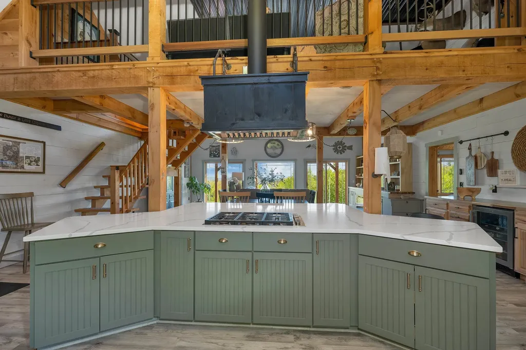 11 Vail Road Sanbornton NH 03269