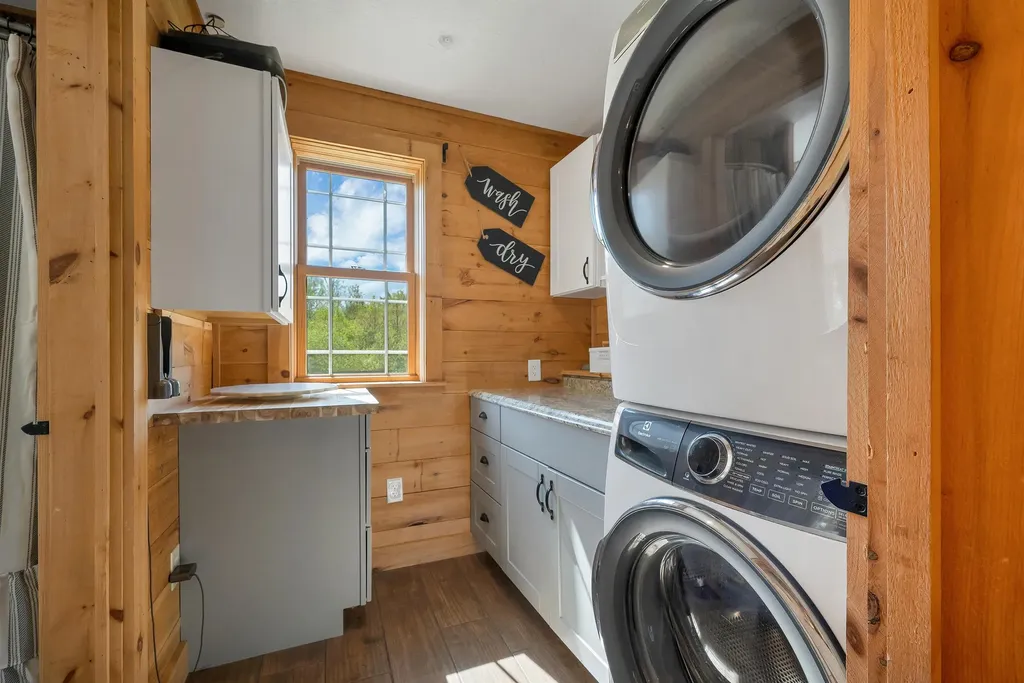 11 Vail Road Sanbornton NH 03269