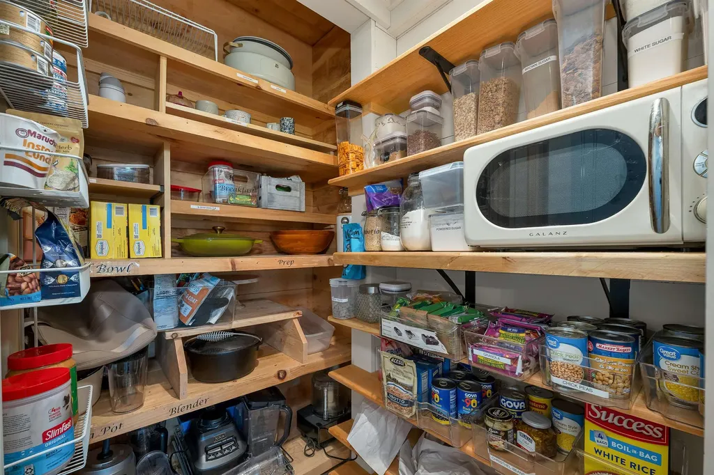 11 Vail Road Sanbornton NH 03269