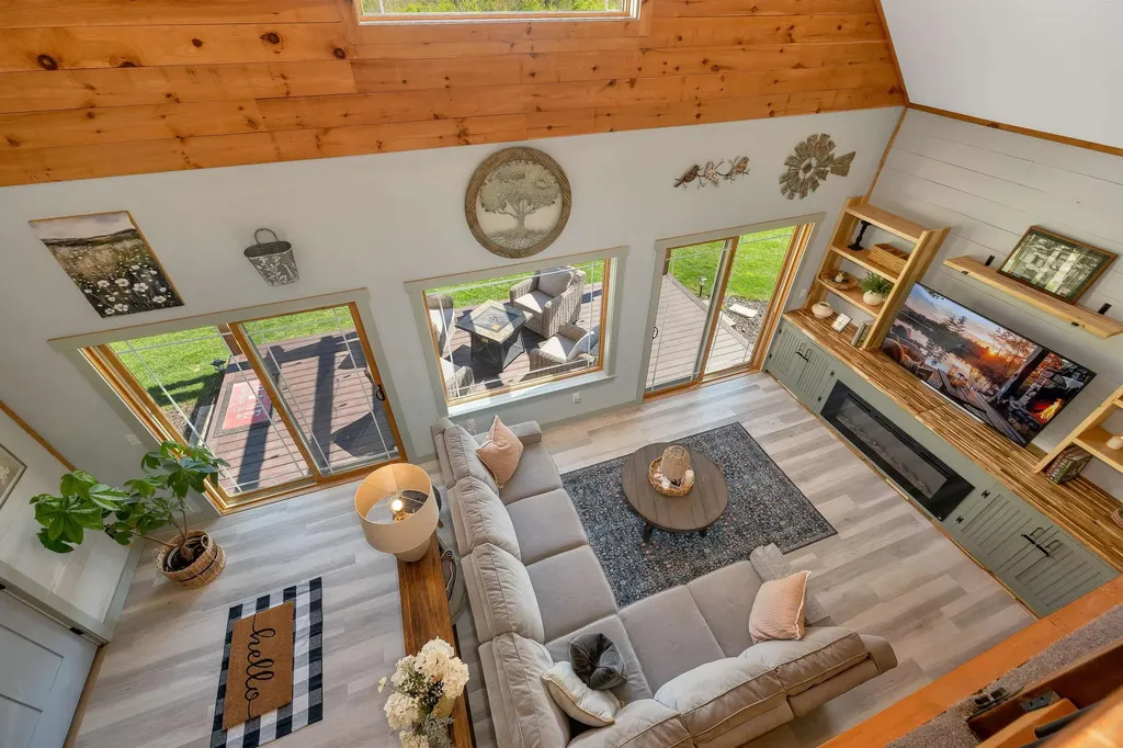 11 Vail Road Sanbornton NH 03269