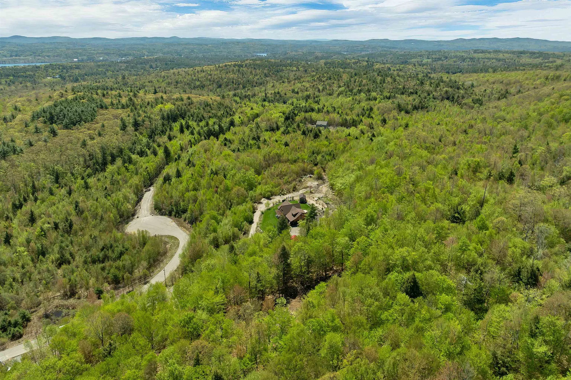 11 Vail Road Sanbornton NH 03269