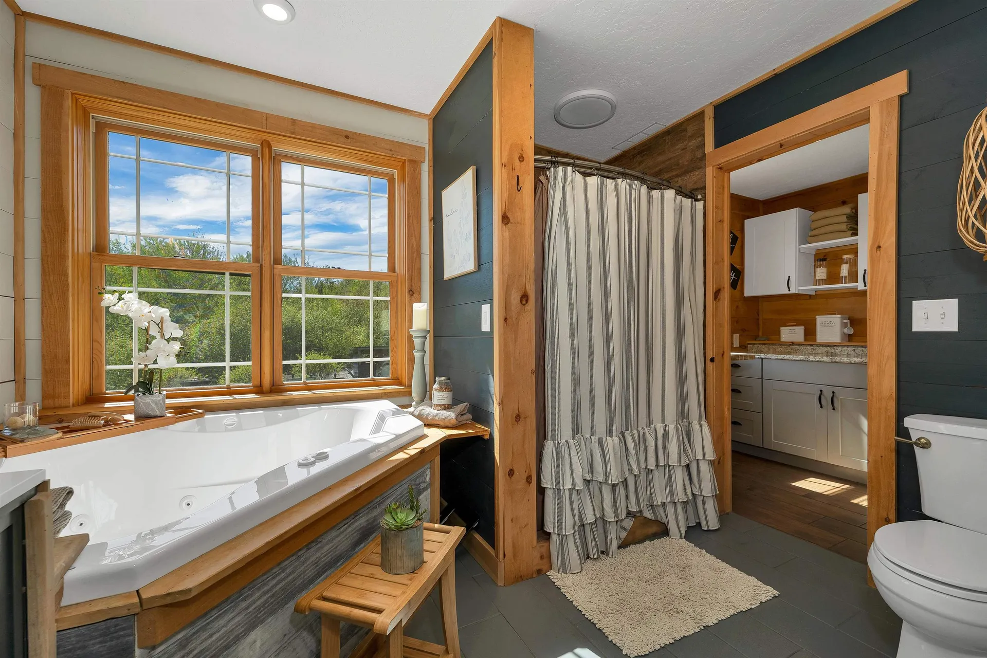 11 Vail Road Sanbornton NH 03269