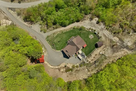 11 Vail Road Sanbornton NH 03269