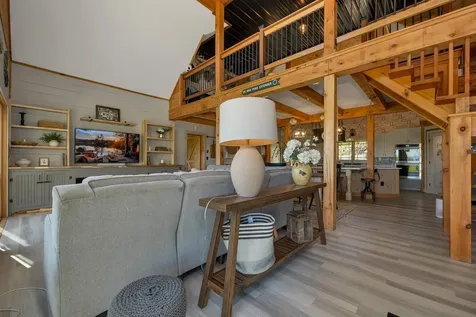 11 Vail Road Sanbornton NH 03269