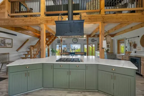 11 Vail Road Sanbornton NH 03269