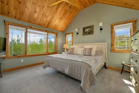 11 Vail Road Sanbornton NH 03269