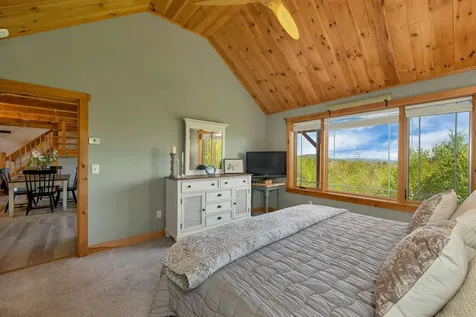 11 Vail Road Sanbornton NH 03269