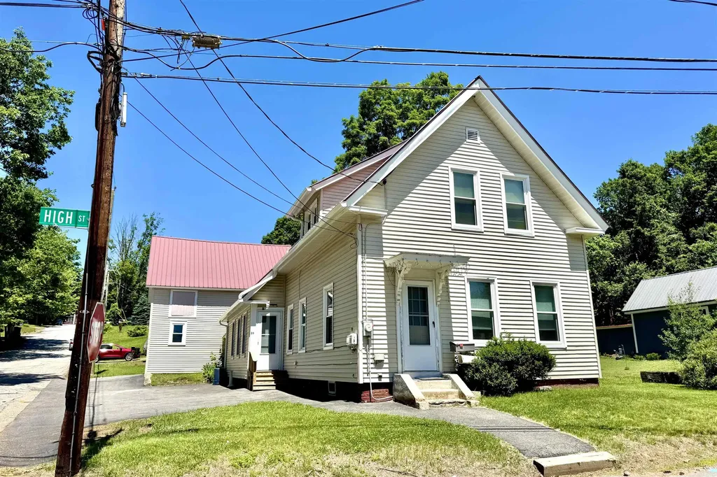 39 Chestnut Street Tilton NH 03276