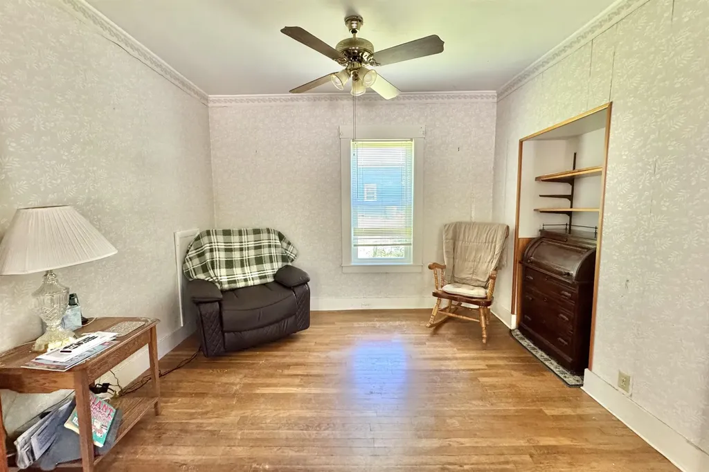 39 Chestnut Street Tilton NH 03276