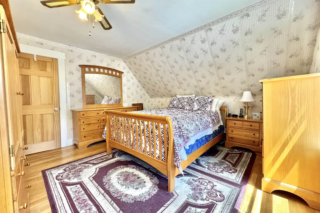 39 Chestnut Street Tilton NH 03276