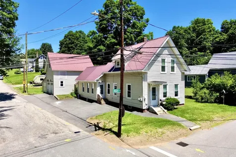 39 Chestnut Street Tilton NH 03276