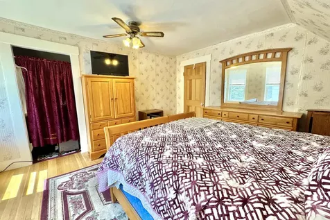 39 Chestnut Street Tilton NH 03276