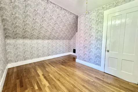 39 Chestnut Street Tilton NH 03276